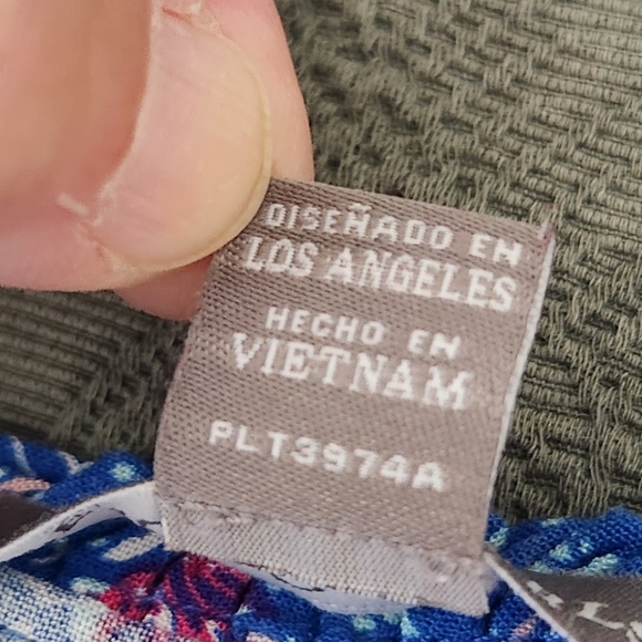 Floral Blue and Pink Women's Top - Picture 7 of 9